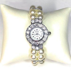 Vintage Style Pearl Watch - New, Perfect Gift!